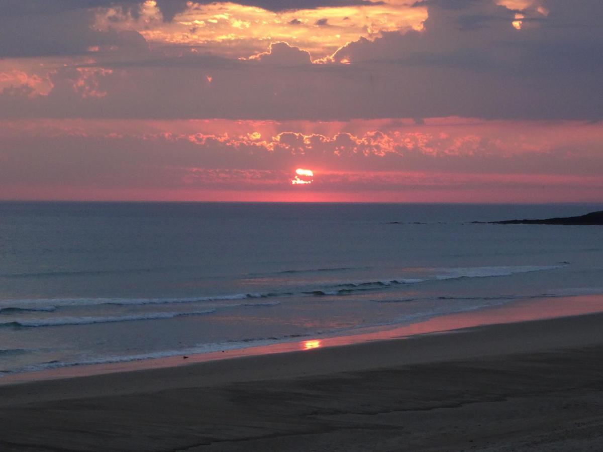 Gite "Rose Des Sables" - 800M De La Plage De Surtainville, Proche Commerces - Piscine En Juillet Et Aout 객실 사진