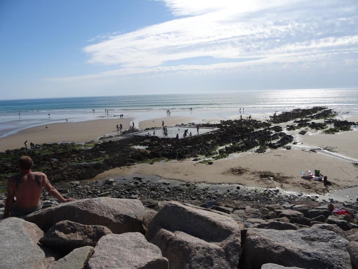 Gite "Rose Des Sables" - 800M De La Plage De Surtainville, Proche Commerces - Piscine En Juillet Et Aout 객실 사진